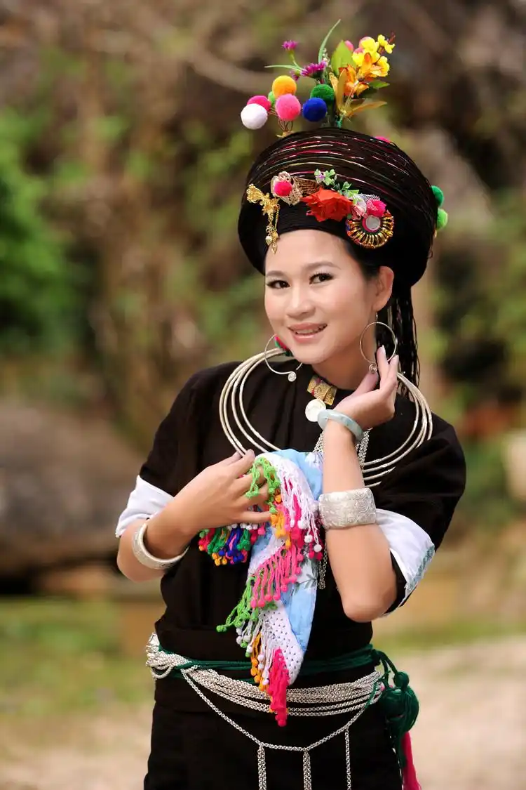 阿昌族美女唯美民族风图片