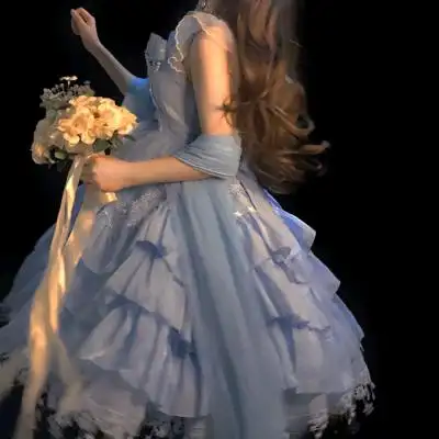 穿裙子的女生头像干净仙气ins部位图片