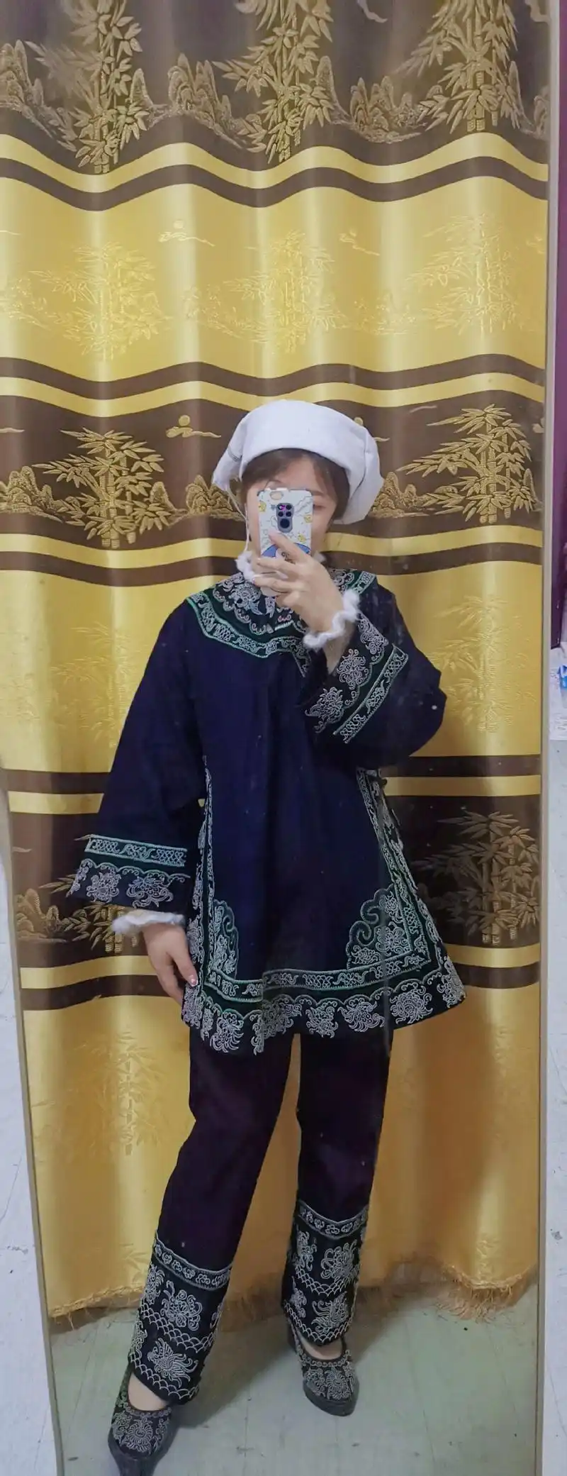 水族姑娘服装 #少数民族服饰 #水族嫁衣#马尾绣#00后 好喜欢好匣抖