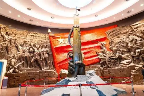 重温红色记忆 传承革命精神 ——传媒影视系党支部开展主题党日活动