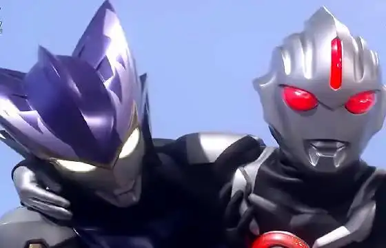 其实罗布两兄弟加一块斗不过黑暗欧布也很正常,因为黑暗欧布开挂了.