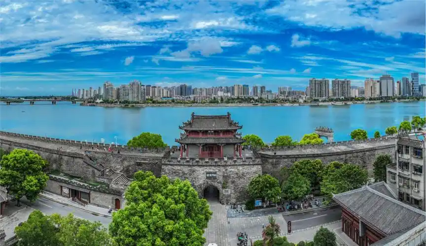 这里是襄阳_长江云 - 湖北网络广播电视台官方网站