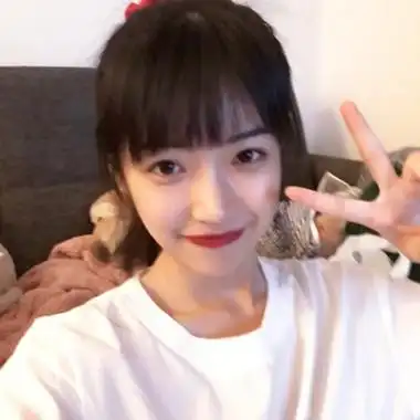 自拍头像女可爱真实,高清好看的可爱单纯美女头像真实图片_女生头像