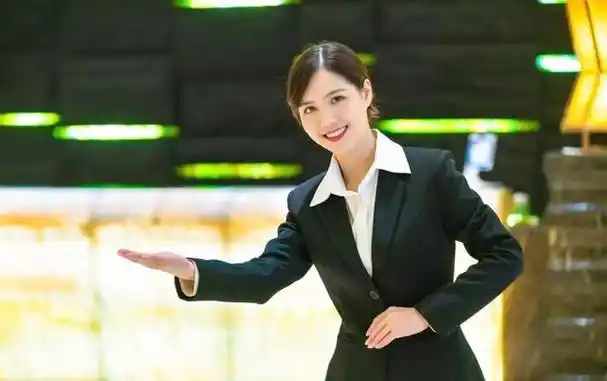 酒店服务员需要注意哪些事项,做酒店餐厅服务员要注意什么(酒店服务人