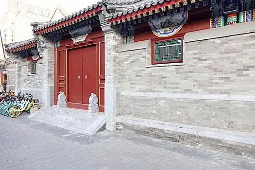 中式庭院四合院大门