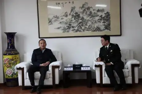 王正刚带队走访慰问海关部门及我市重点外贸企业