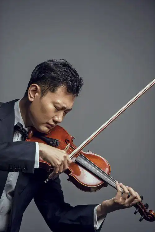 中国十大小提琴演奏家陈曦明晚来温献演