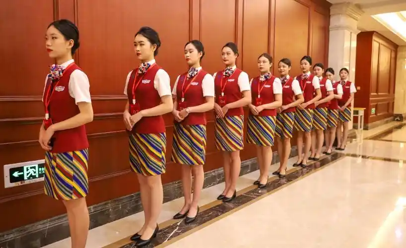 逐梦蓝天u你共进直击乌鲁木齐航空乘务员专场招聘会