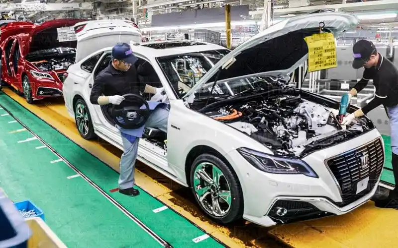 【生产线】豪华丰田皇冠的日本大型工厂内部