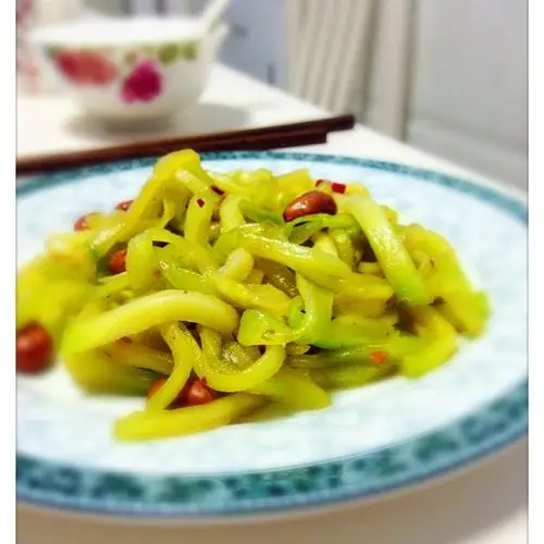 肚肚鸭做的凉拌佛手瓜