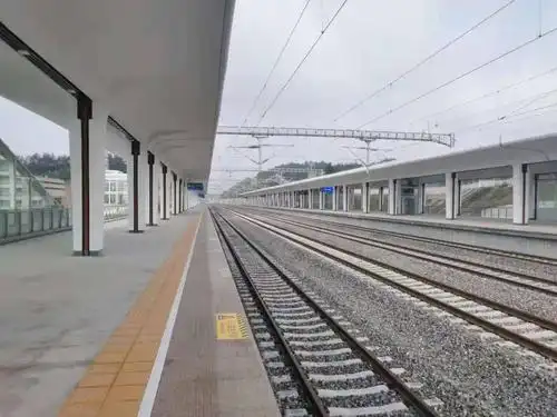 今天金台铁路正式通车