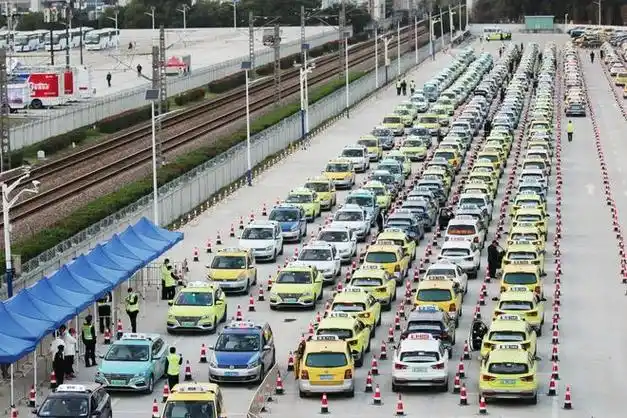 跑车|刘润|出租车|上海市_网易订阅