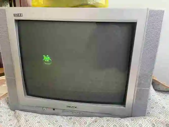 出个老式康佳电视机