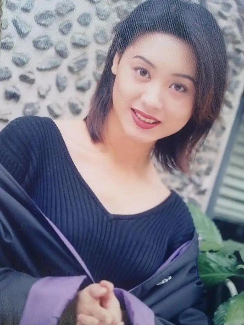 港剧女星郭可盈(二)