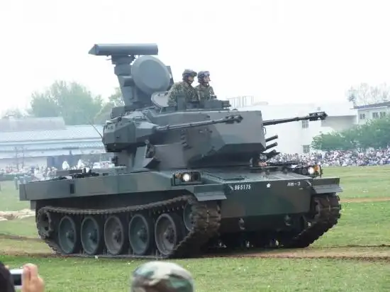 中国新一代自行高炮震撼曝光 令人大吃一惊【31】