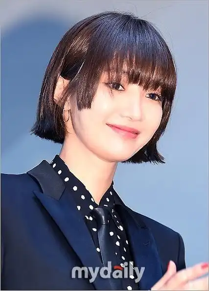 方脸适合什么发型 短发女士