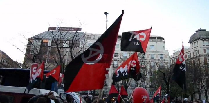 安那其主义看起来高大上其实就是假装革命的典型例子