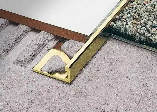 收边条)▼瓷砖与石材平接(嵌t型铜条)▼石材与石材平接(嵌t型铜条)▼