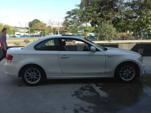 急转11款宝马120单门轿跑 2.0手自一体