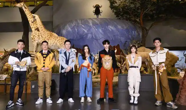 《跑男特别季》的录制,网上很多人都说这一季依旧是蔡徐坤,宋雨琦