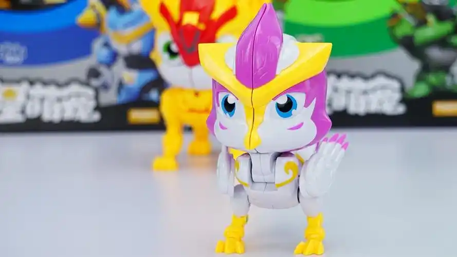 猪猪侠超星萌宠之玲珑变身火焰鹤