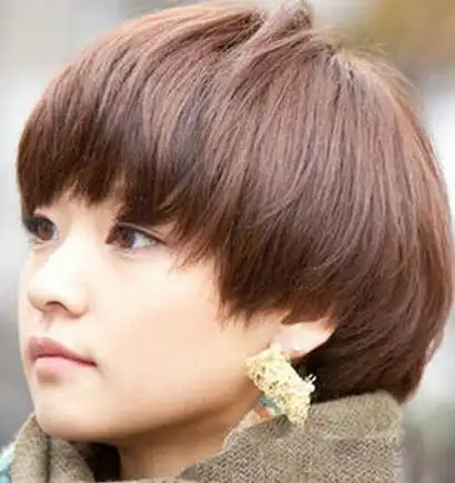 小清新女生短发蘑菇头图片