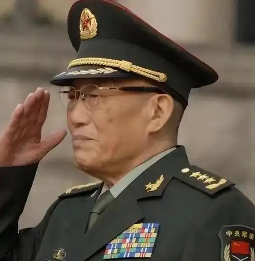 新中国诞生了13任国防部长有9人经历实战堪称军中砥柱