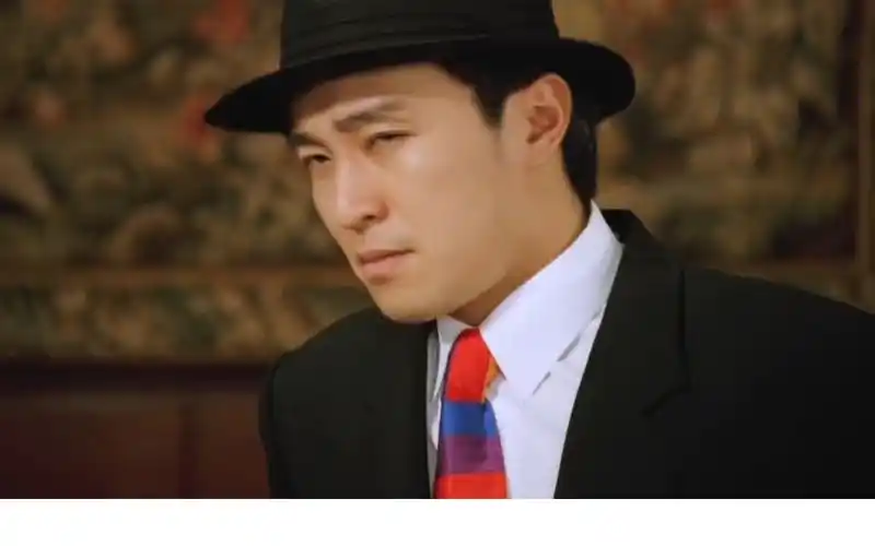 周星驰版本的"007",全剧笑点密集,当之无愧的喜剧之王(二)