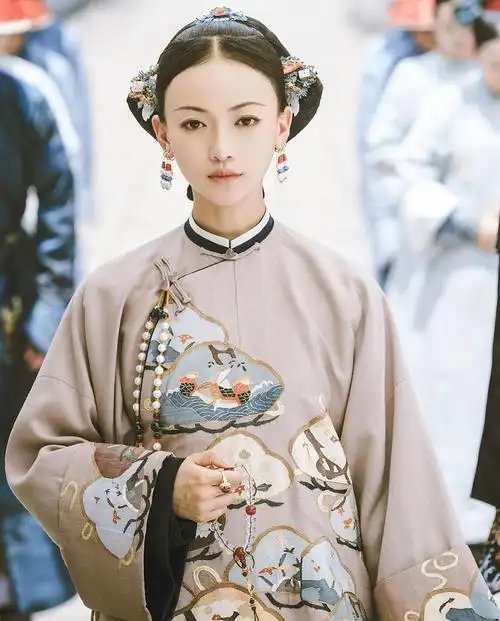 粗略截图记录延禧攻略妃嫔宫女的服饰集锦(更新皇上)