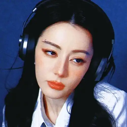 迪丽热巴超话    头像    #迪丽热巴拉小提琴行程图