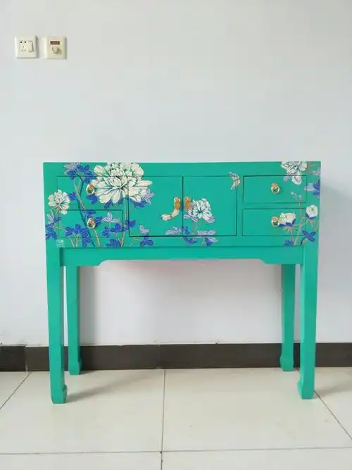 彩绘家具