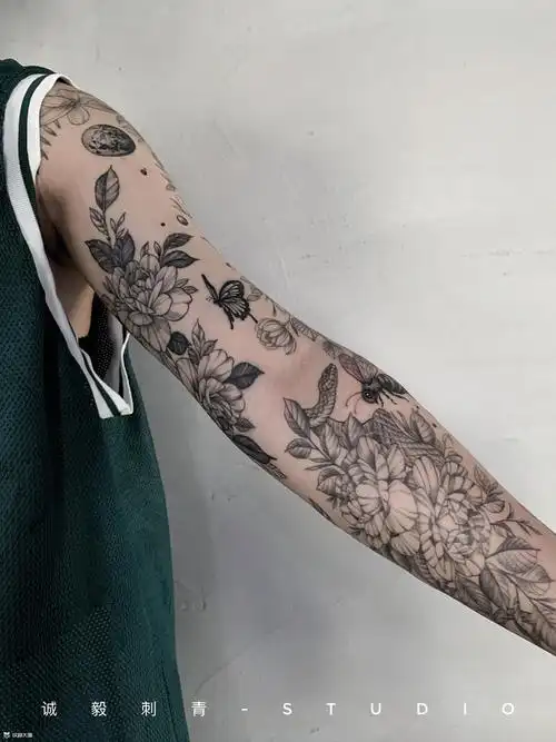 素花花臂_纹身图案手稿图片_林的纹身作品集
