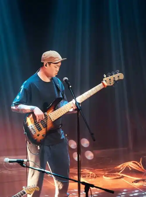 文雀乐队专访|京城后摇滚,春来闻雀归