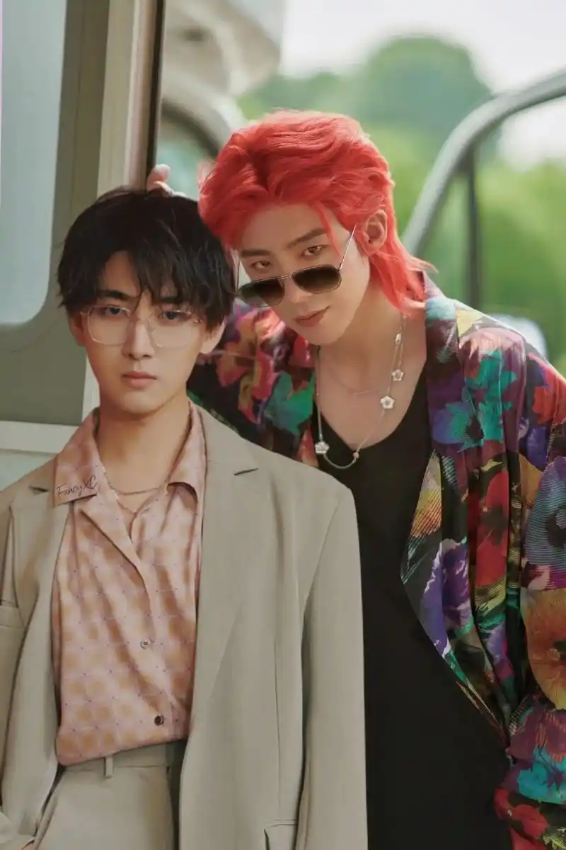 小94:下次唱月半弯给我听吧.#黑花 #琼楼昱宇 #终极笔记 - 抖音