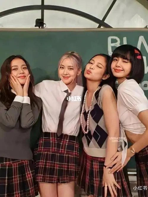 blackpink自我介绍