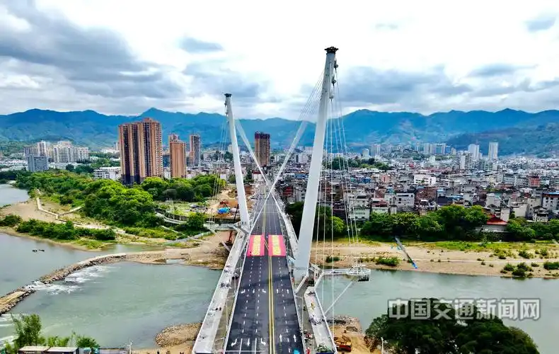 福建福安栖云桥建成通车
