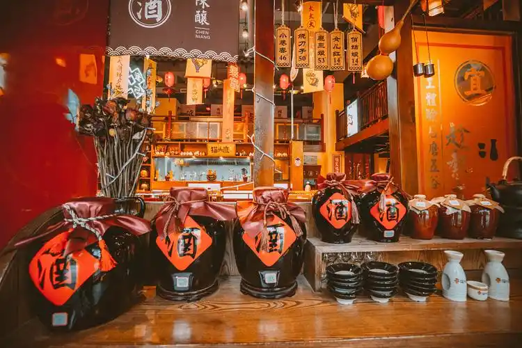 卢克设计猫头鹰小酒馆小酒轻食浅唱