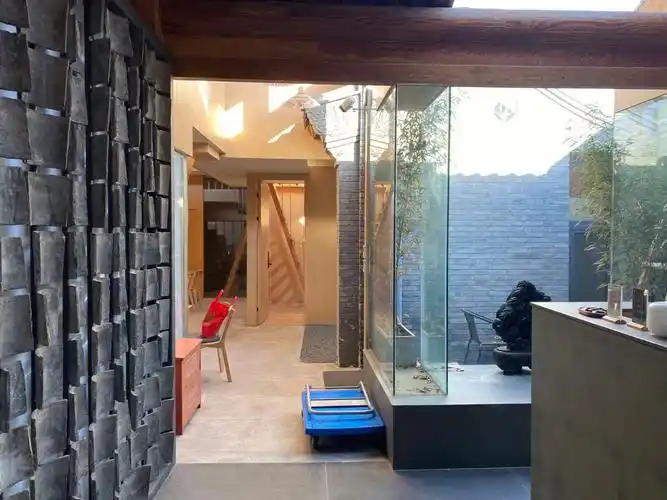 月租4万天坛公园附近260平新翻建四合院