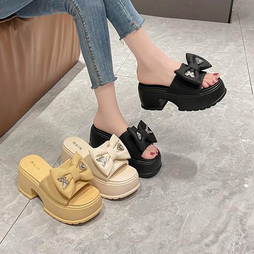 京东官方旗舰店官网女鞋子商城唯品会特卖正品牌松糕百搭防滑凉拖