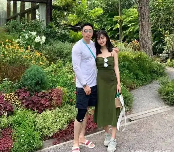 烧饼谈曹云金出走事件,被父亲一个巴掌打醒,幸亏郭德