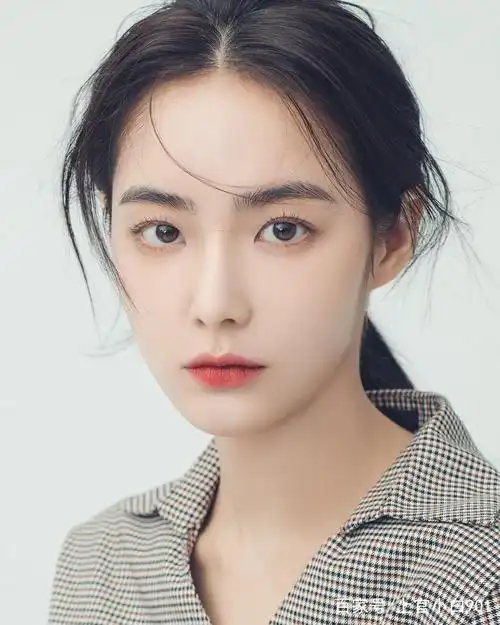 韩国美女模特洪秀珠,女神气质,眉目清秀,精选合集27张