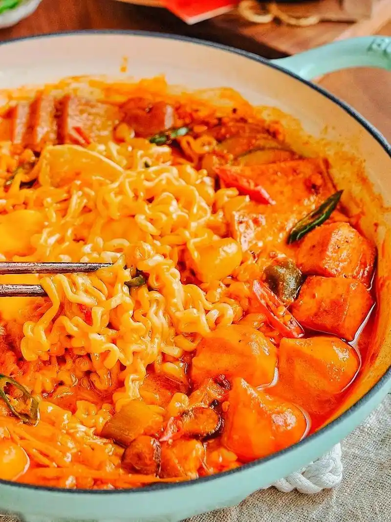 芝士部队火锅二人食.#图文伙伴计划 #美食图文流量大赛 #抖 - 抖音