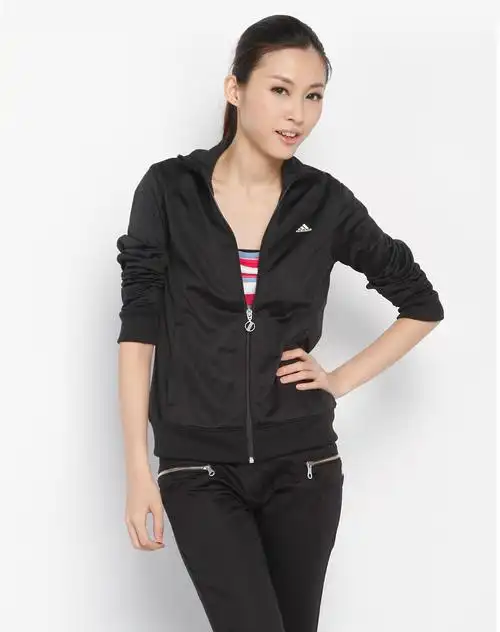 阿迪达斯adidas女装专场-女款黑色拉链长袖针织夹克
