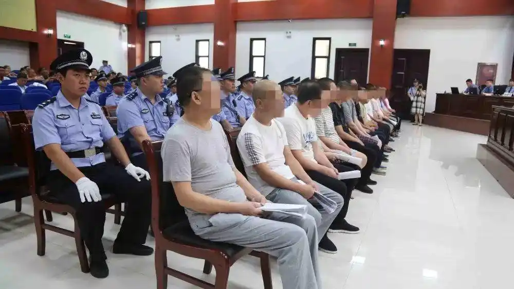 21人涉黑团伙栽了!