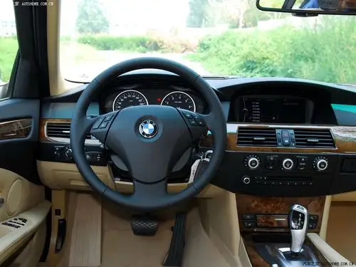华晨宝马 宝马5系 2010款 530li 豪华型