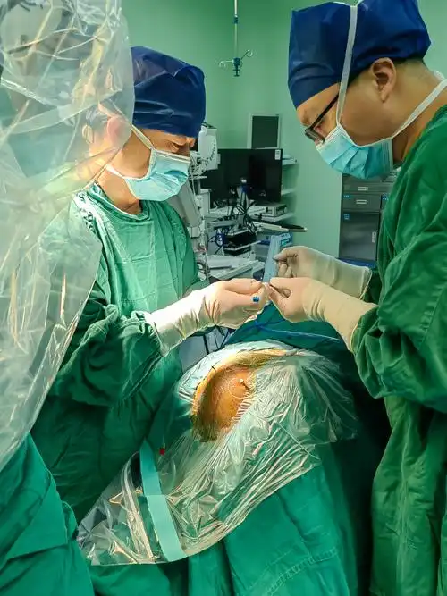 神经外科seeg辅助手术治疗难治性癫痫