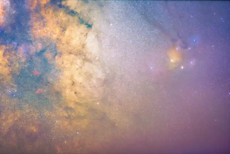 充满紫边的天蝎座71