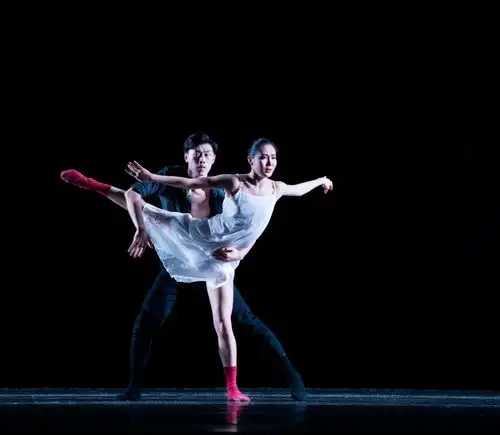 现代双人舞《味道》(二)