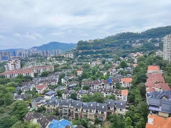 广州黄埔萝岗保利林语山庄6号线金峰地铁站 保利林语山庄,别墅视野房