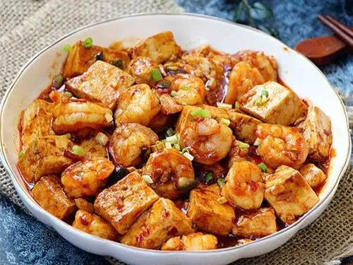 虾仁烧豆腐,超鲜美,营养补钙又下饭